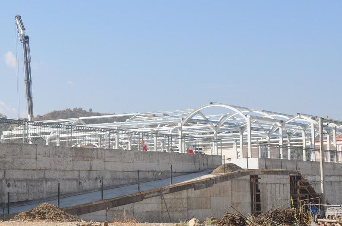 Turgutlu Belediyesi Ergenekon Mahallesine Modern Bir Pazar Yeri Kazandırıyor
