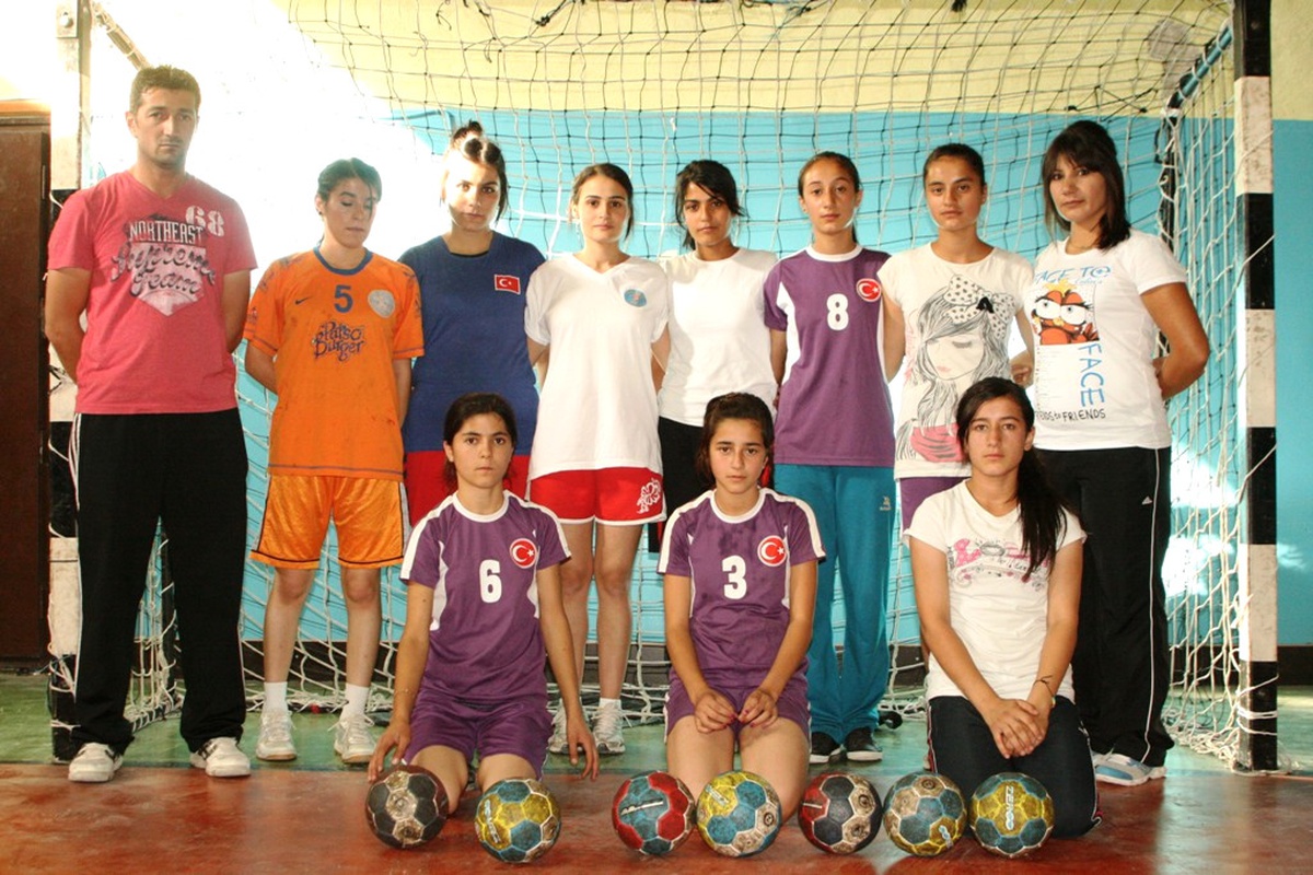 Van Gençlik Spor Kulübü Bayan Hentbol Takımı \'Süper Lig\'e Kenetlendi