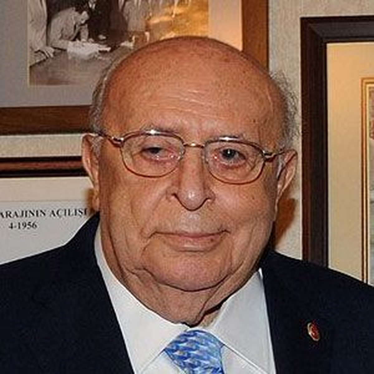 9.Cumhurbaşkanı Süleyman Demirel, Bazı Tetkik ve Tahlillerin Yapılması İçin Yattığı Güven...
