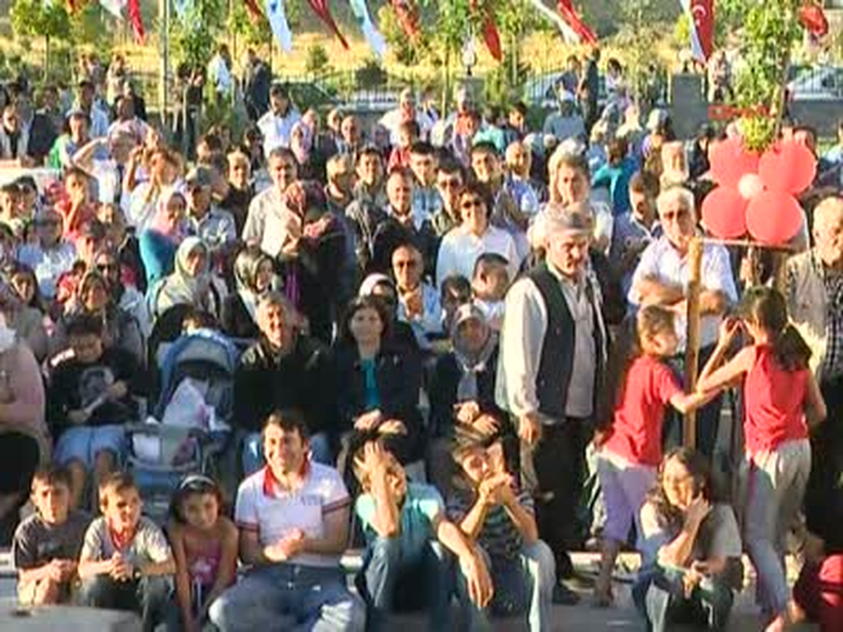 Bahçeli: "Terörle Mücadele Edecek Kimse Kalmasa Da, Tek Başına MHP Vardır ve Ayaktadır" 3