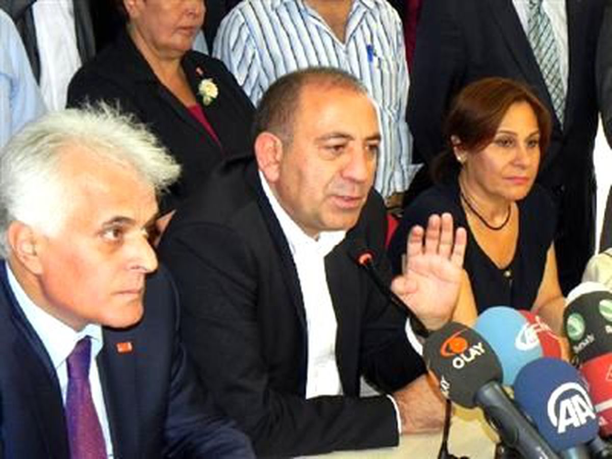 Bursa1 CHP\' Li Gürsel Tekin,"Sayın Başbakan Kullanmış Olduğu Dili Kasımpaşa\'da Kullanırsa Dayak Yer"
