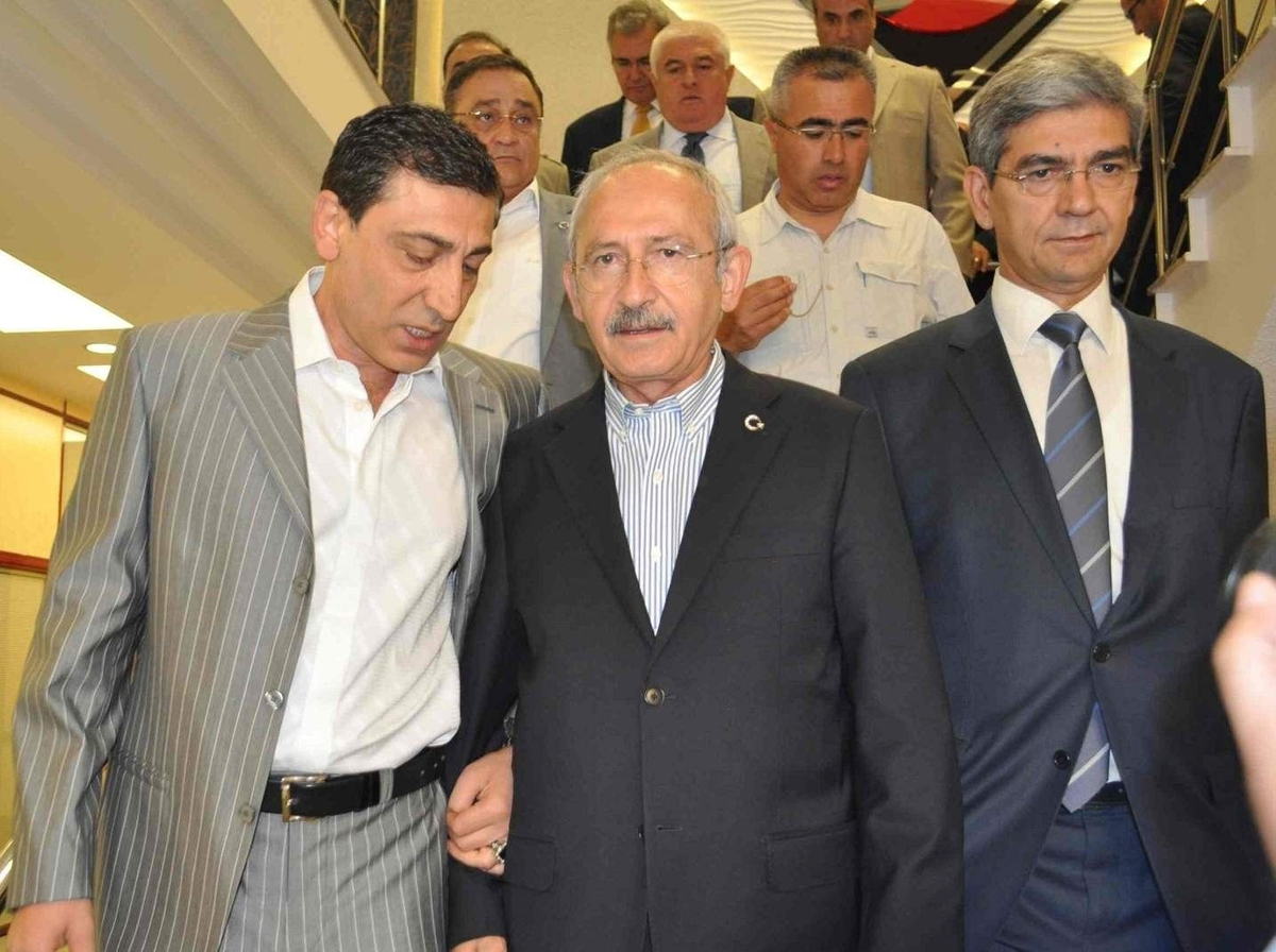 Cahit Bingöl, CHP Genel Başkanı Kılıçdaroğlu\'na Bilgi Verdi