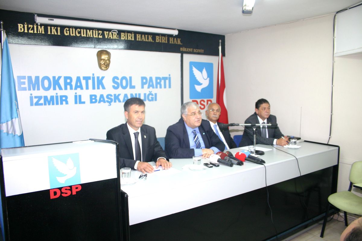 DSP Genel Başkanı Türker İzmir\'de