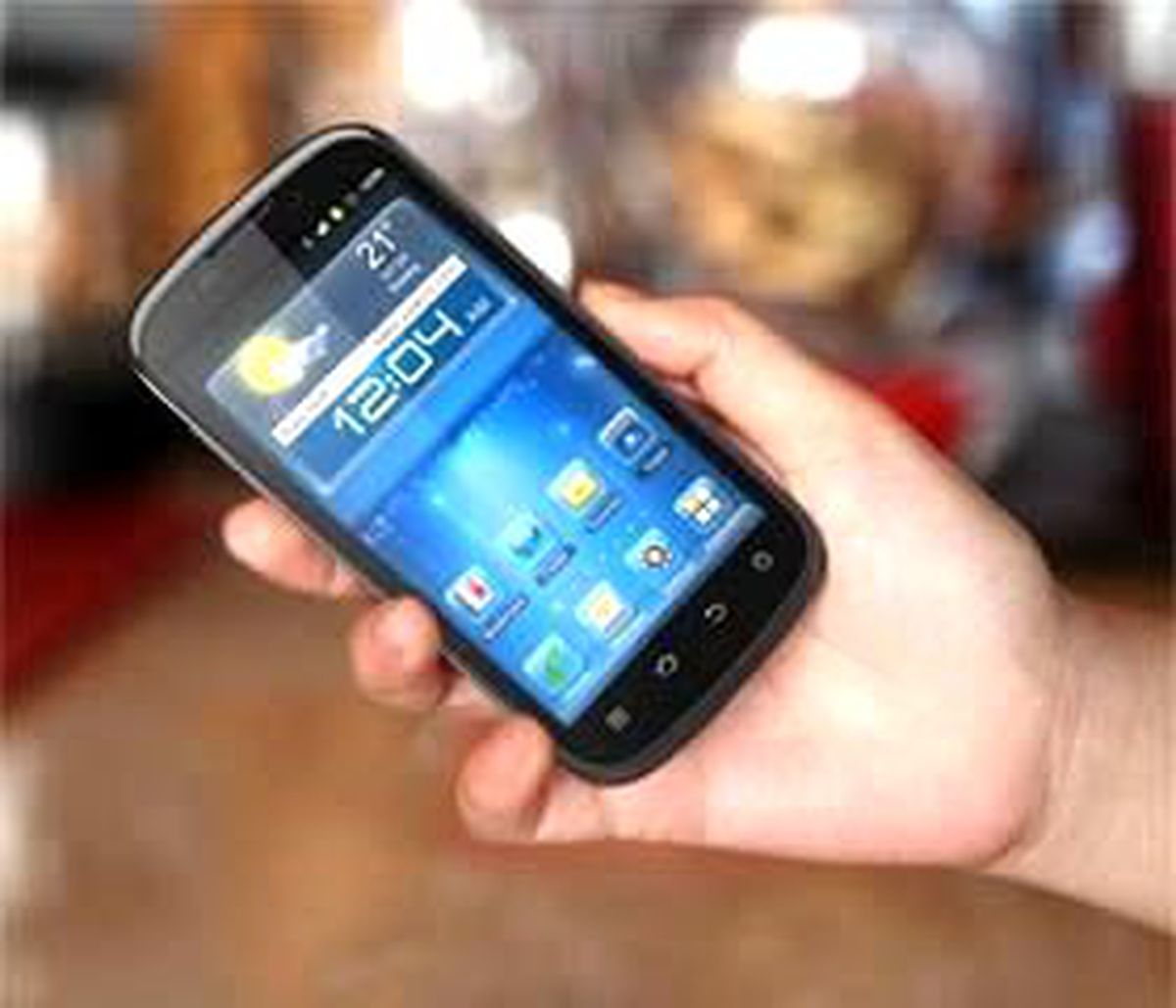Zte Firefox Mobile Yüklü Telefon Üretecek