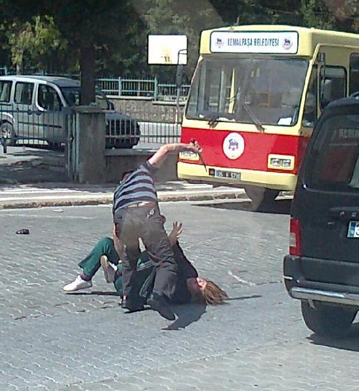 Eşini 16 Bıçak Darbesiyle Yaralayan Koca İçin Ağırlaştırılmış Müebbet İstemi