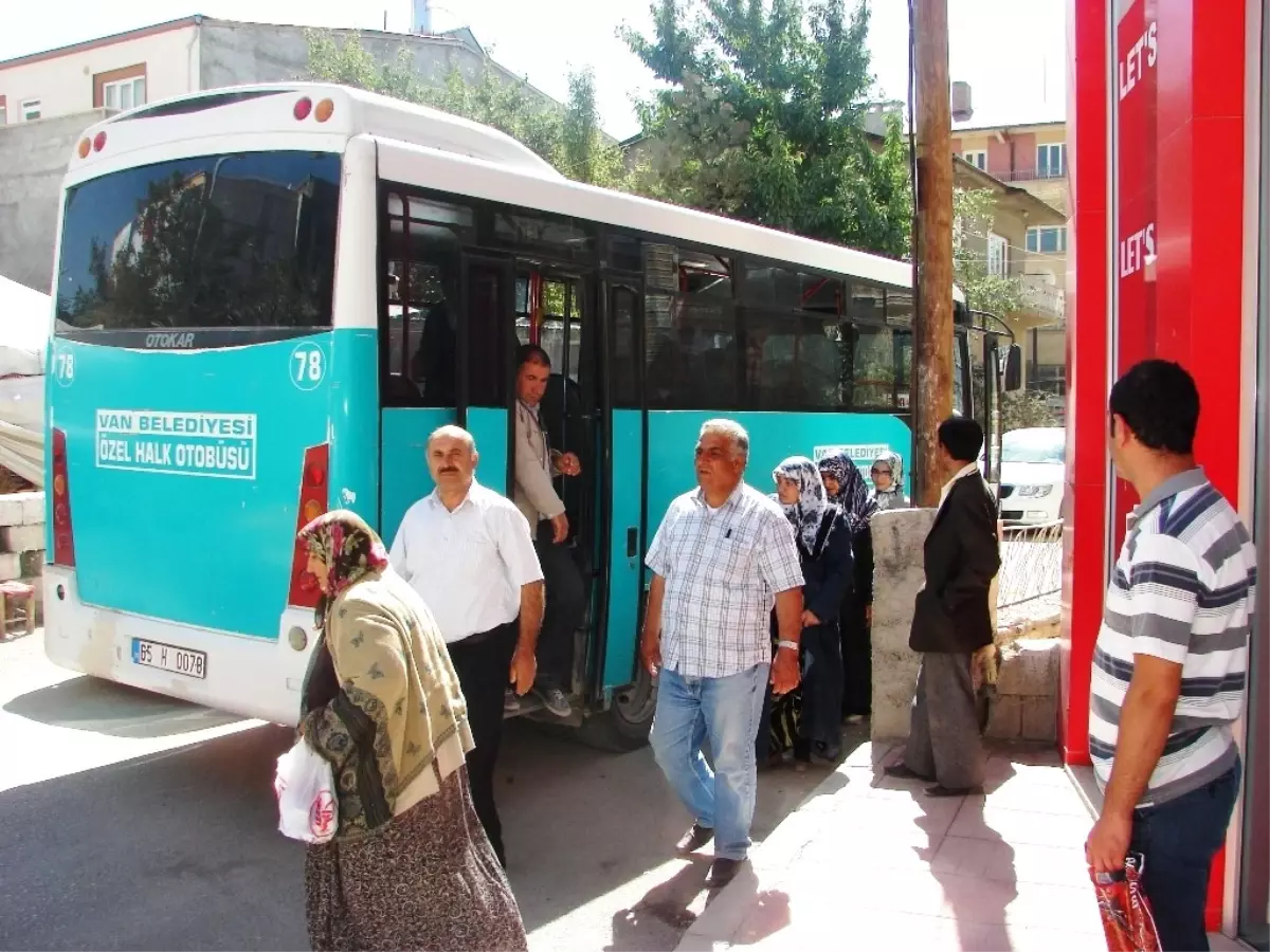 Halk Otobüsünde Duman Paniği