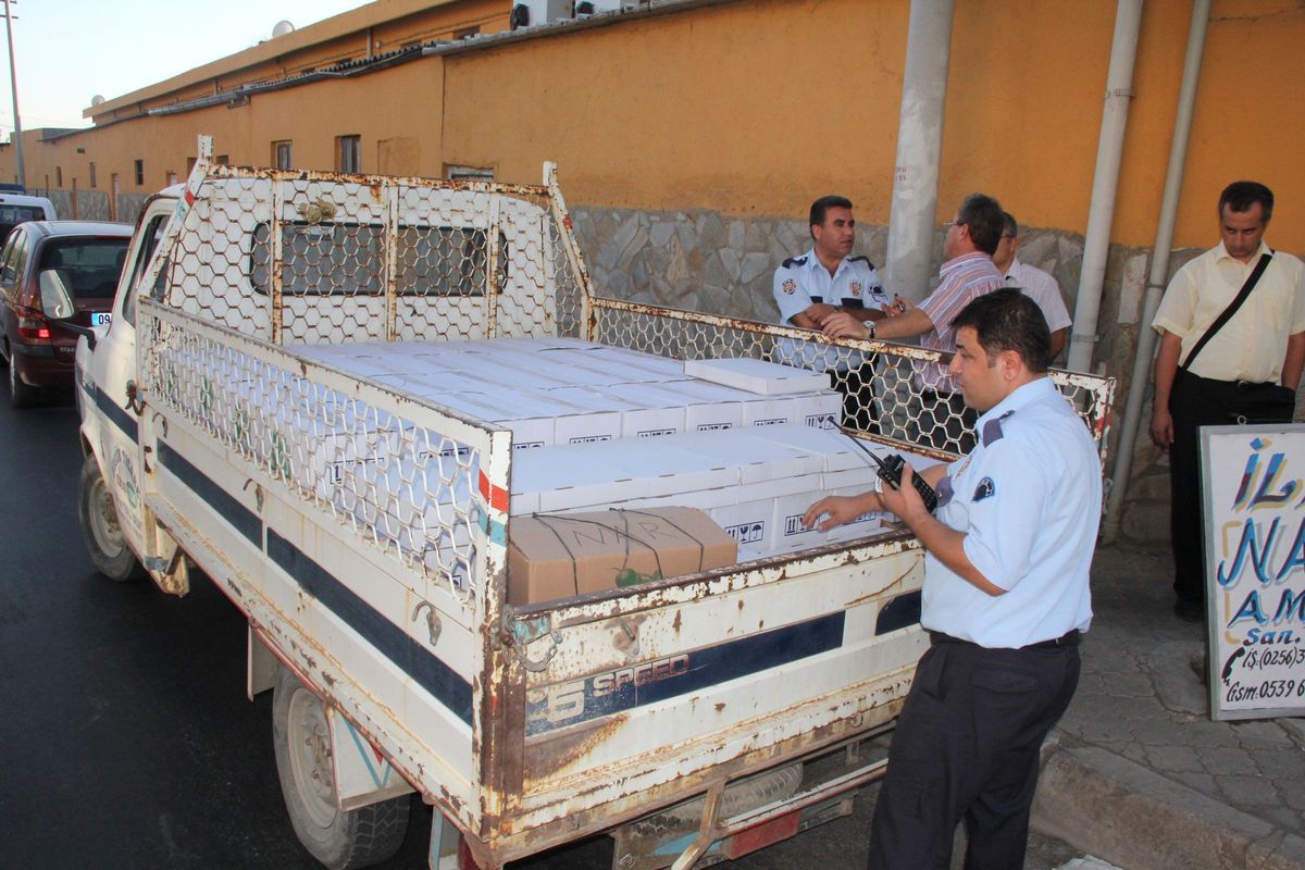 Nazilli\'de 1285 Kilo Kaçak Kuru İncire El Kondu