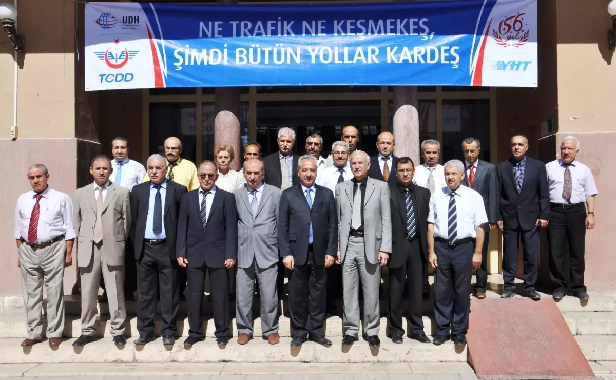 Tcdd\'nin 156\'ncı Kuruluş Yıldönümü Çerçevesinde Sergi Açıldı