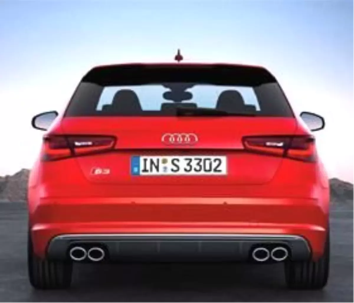 Yeni Audi S3 300 Beygir!