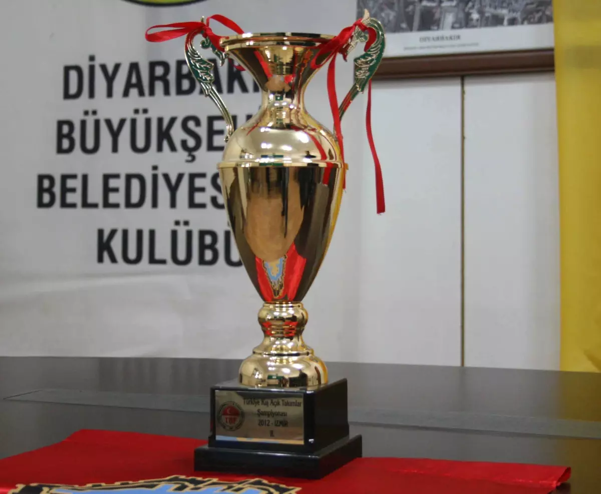 Diyarbakır Briç Takımı Avrupa\'da