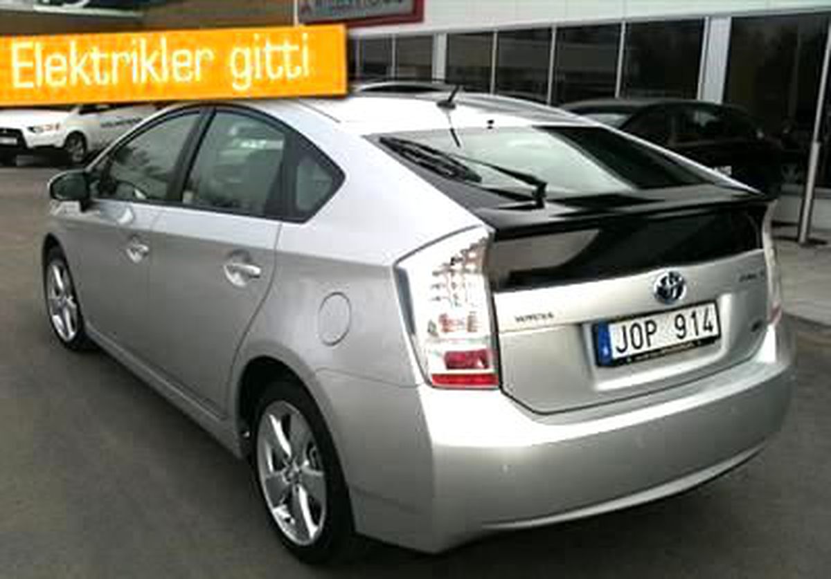 Toyota, Elektrikli Arabalara Veda Ediyor