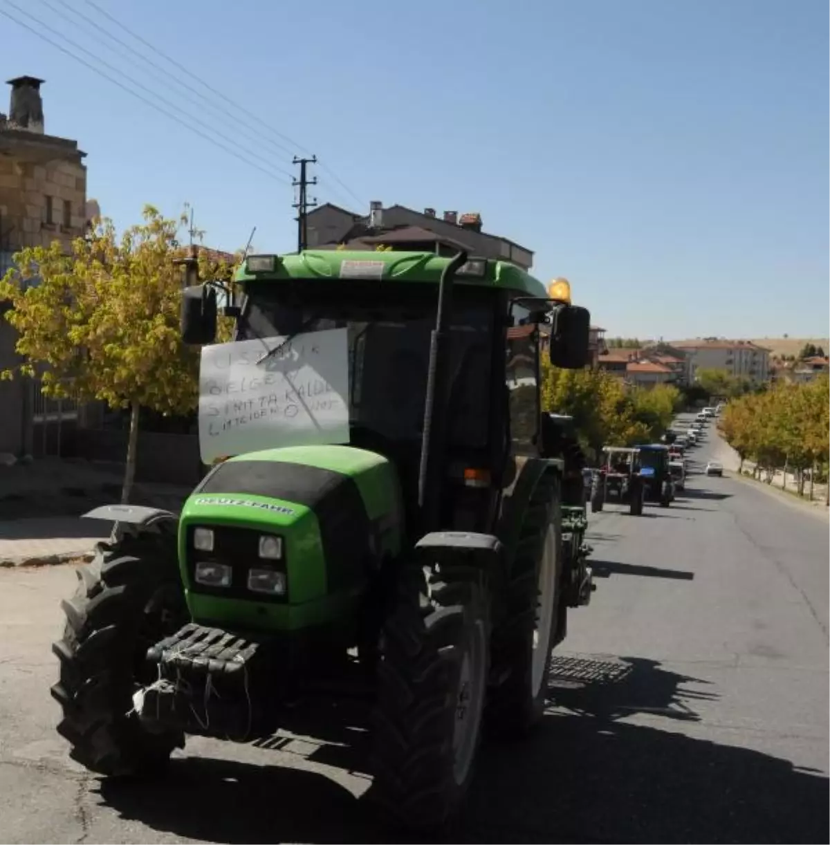 Üreticiler Patatesleri Yola Döktü, Yüksek Maliyeti Protesto Etti