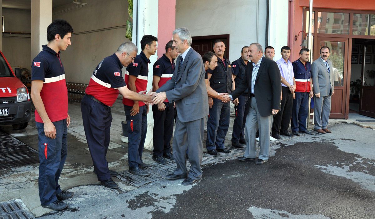 Belediye Başkan Vekili Yavuz\'dan İtfaiye Teşkilatına Ziyaret