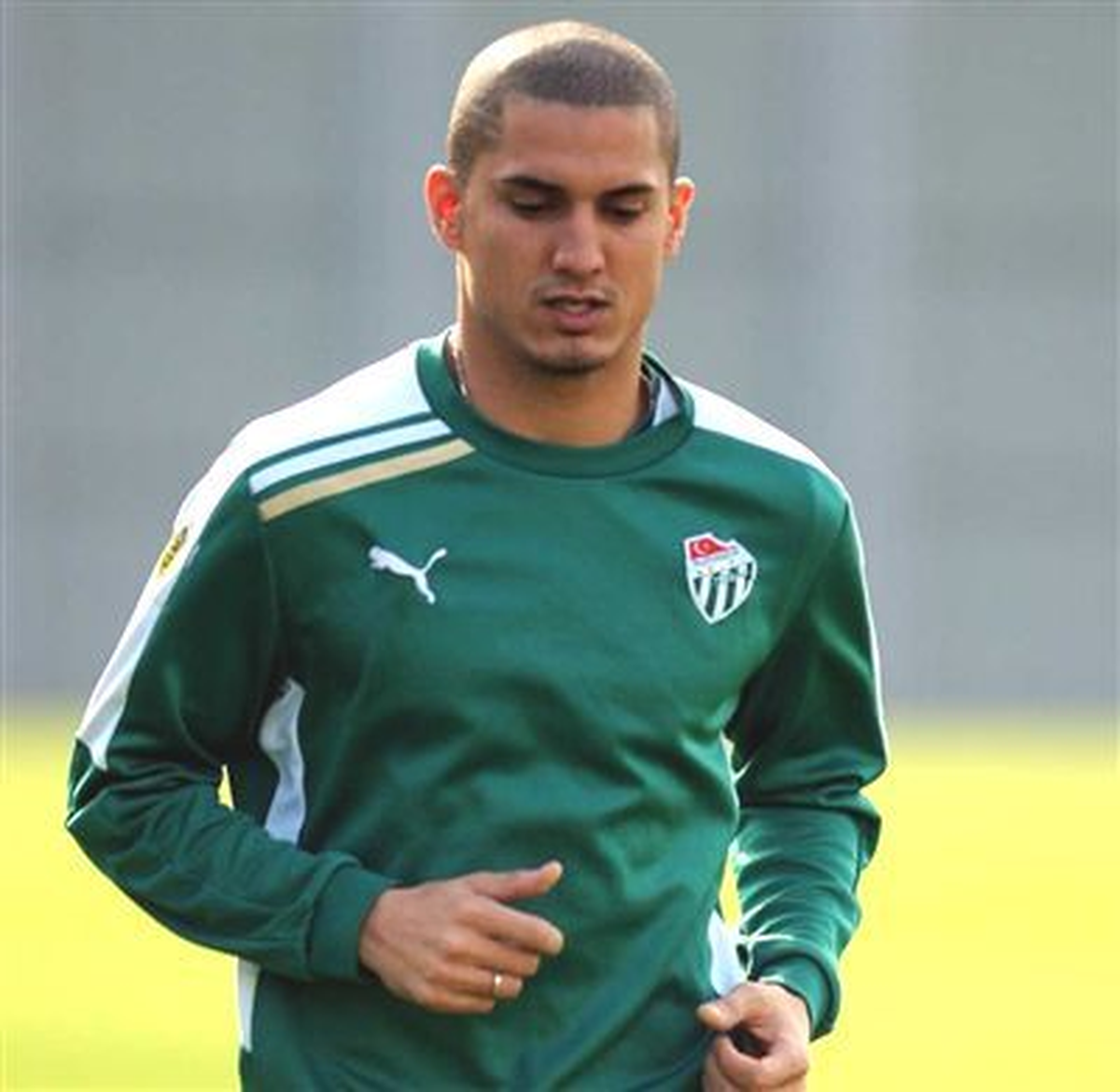 Bursasporlu Basser Ligin En Çok İsabetli Pas Veren 3 Futbolcusundan Biri