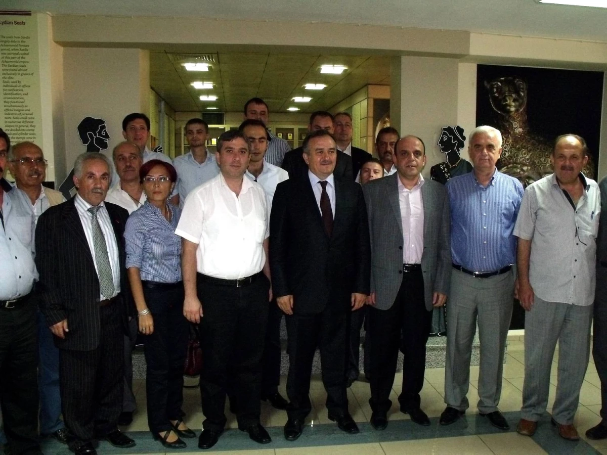 MHP Manisa Milletvekili Erkan Akçay, Salihli\'de