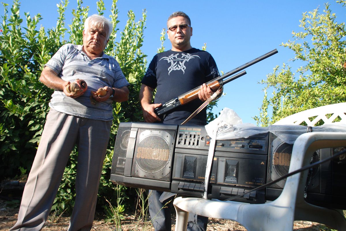 Nar Bahçesine Müzikli Koruma