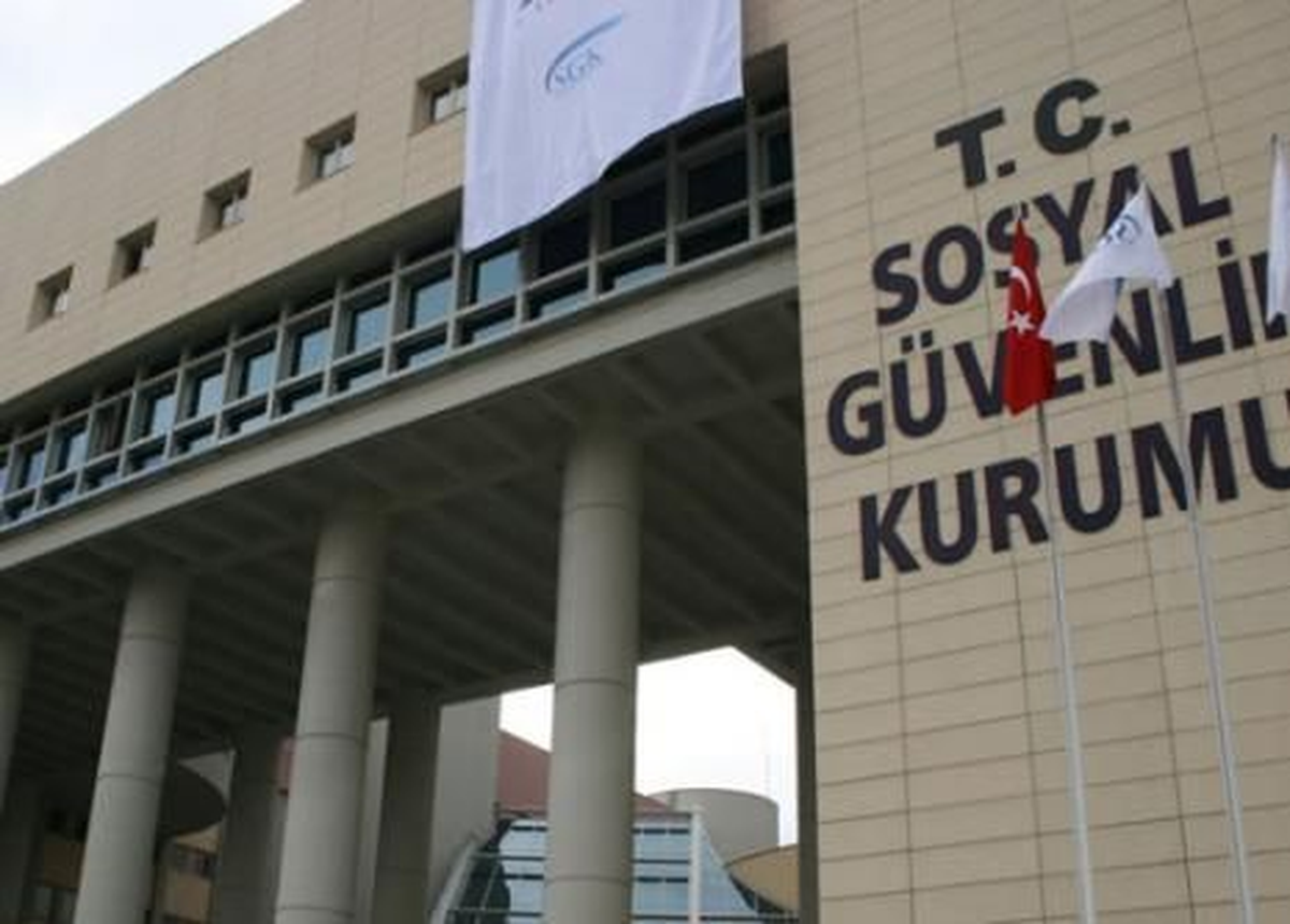 Sosyal Güvenlik Açıkları Bütçeyi Tehdit Ediyor
