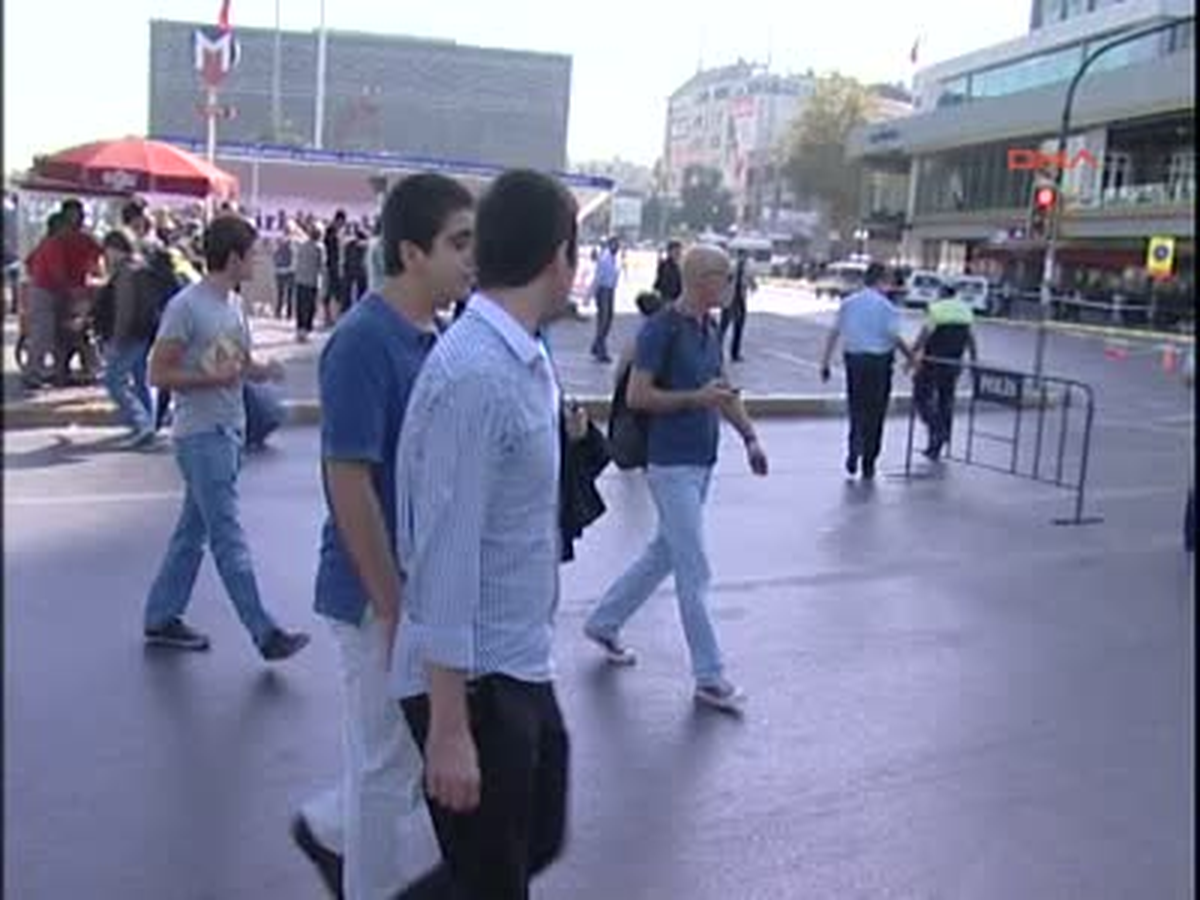 Taksim\'de Bomba Alarmı