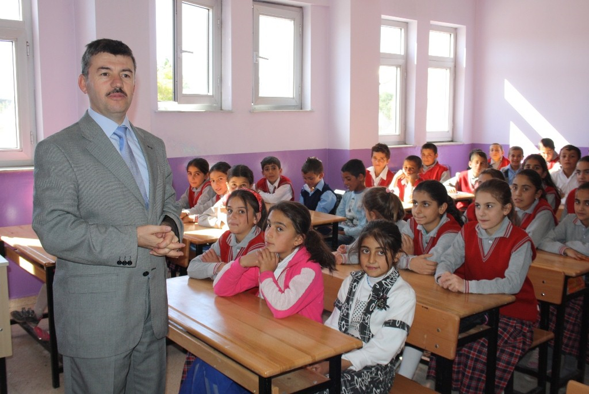 Ağrı Milli Eğitim Müdürü Başak'ın Taşlıçay ve Diyadin İlçeleri Ziyareti