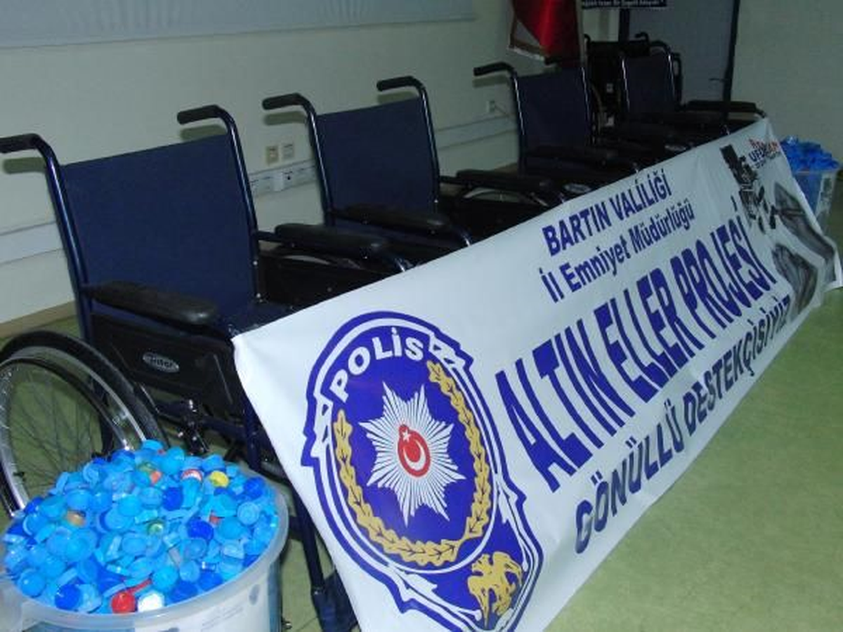 "Altın Eller" Mavi Kapak Toplama Kampanyası