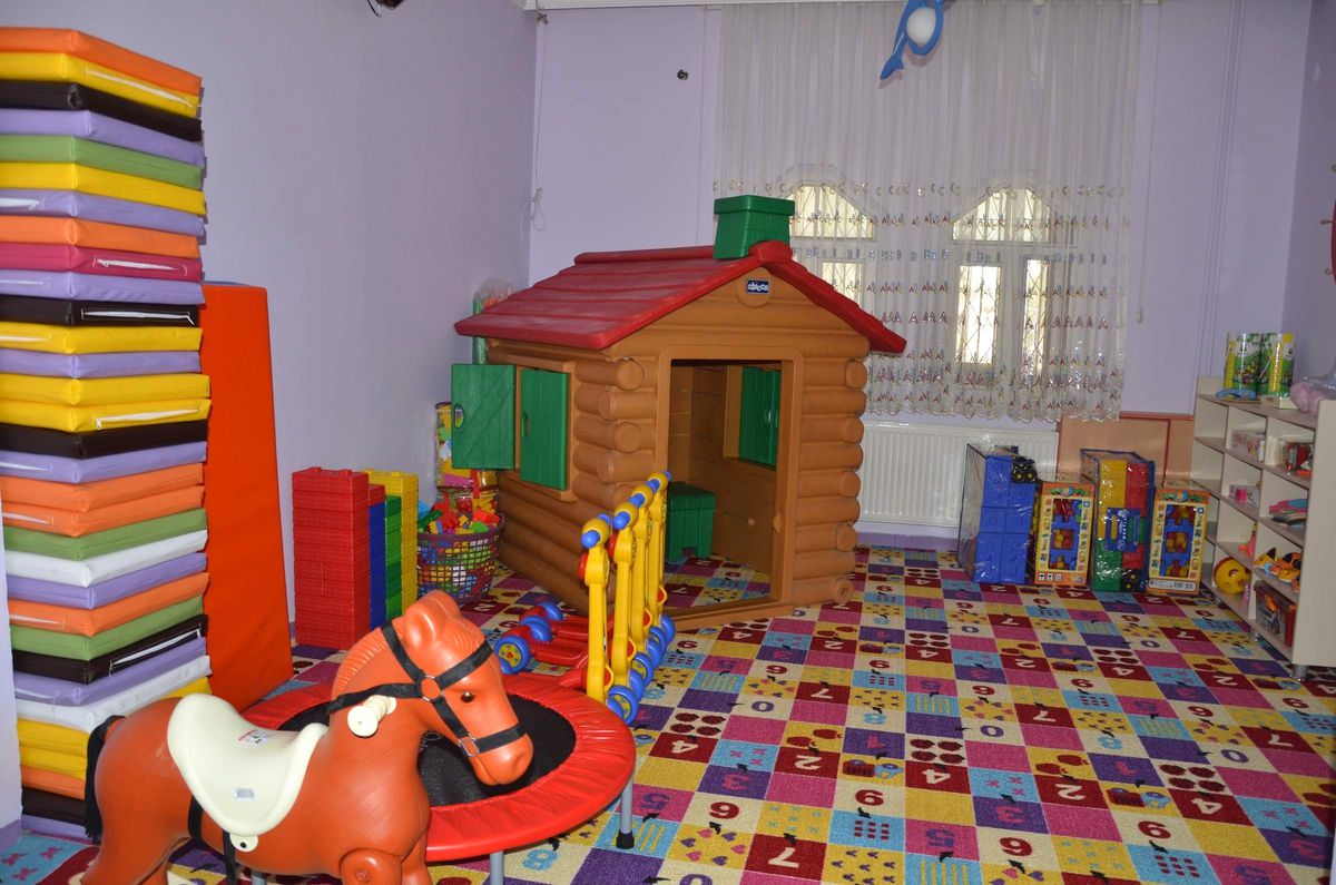 Ana Dilde Kreş ve Gündüz Bakım Evi Açılıyor
