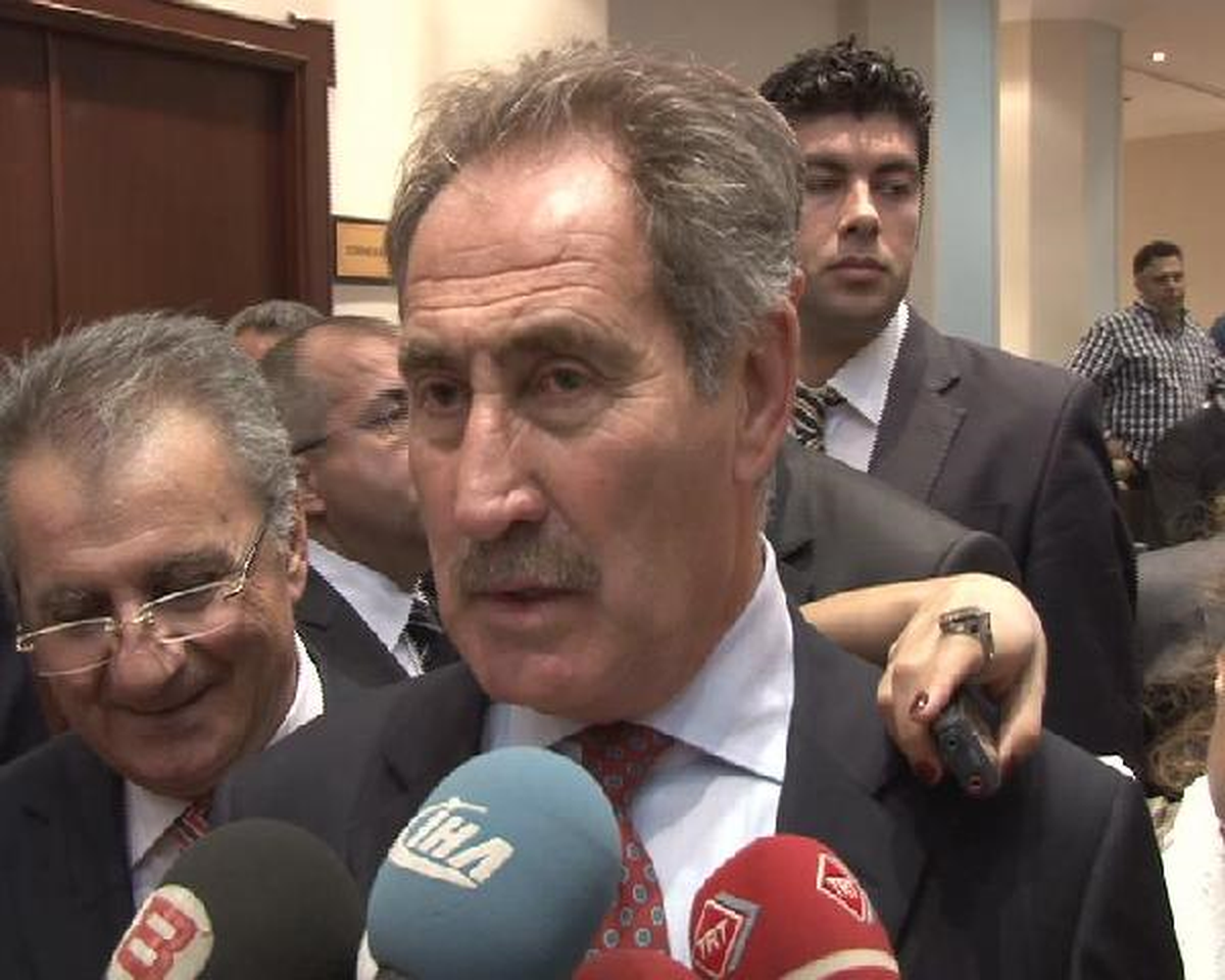 Bakan Günay, Neşet Ertaş\'ın Cenaze Töreniyle İlgili Tartışmalara Değindi