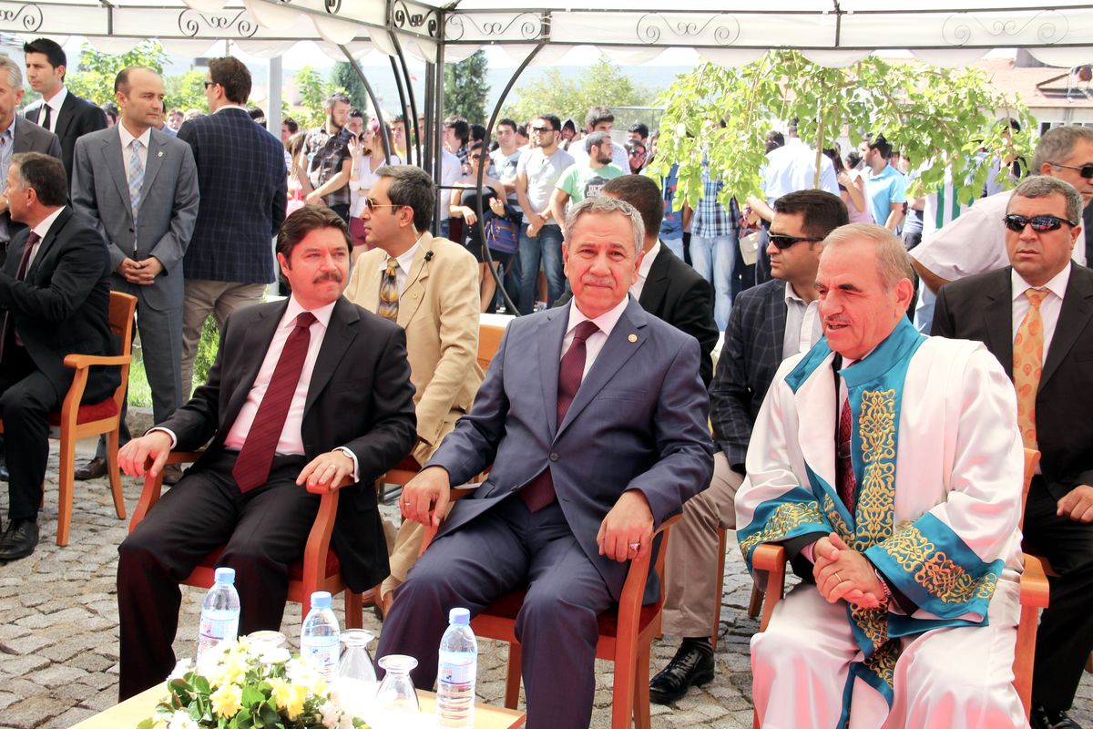 Başbakan Yarndımcısı Arınç Muğla\'da
