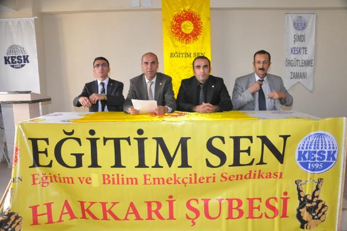 Eğitim-Sen\'den Eğitim Eleştirisi