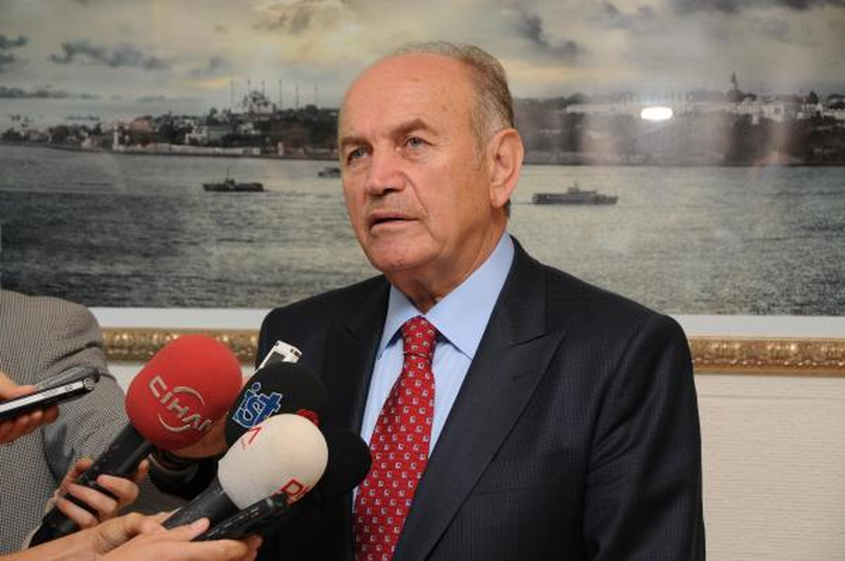 Kadir Topbaş Yurda Döndü