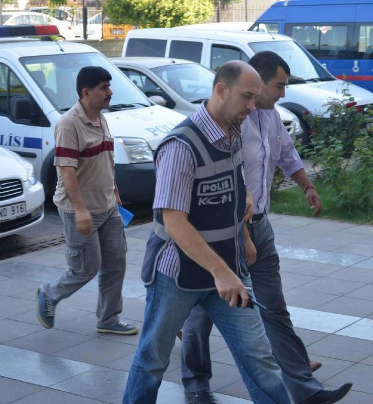 Nazilli\'de 150 Bin Paket Kaçak Sigara Ele Geçirildi