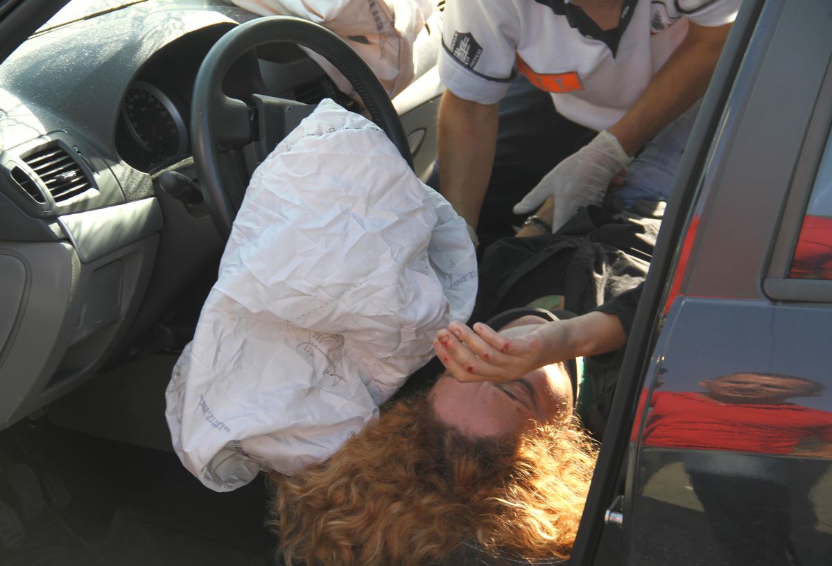 (Özel Haber) Yaralıların Yardımına İşçiler Koştu