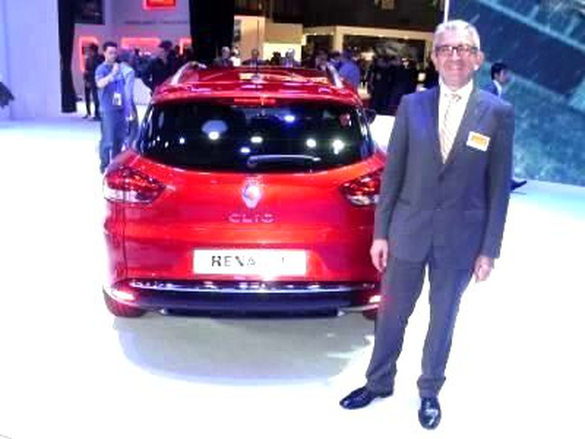 Paris Otomobil Fuarı\'ndan: İşte Yeni Clio