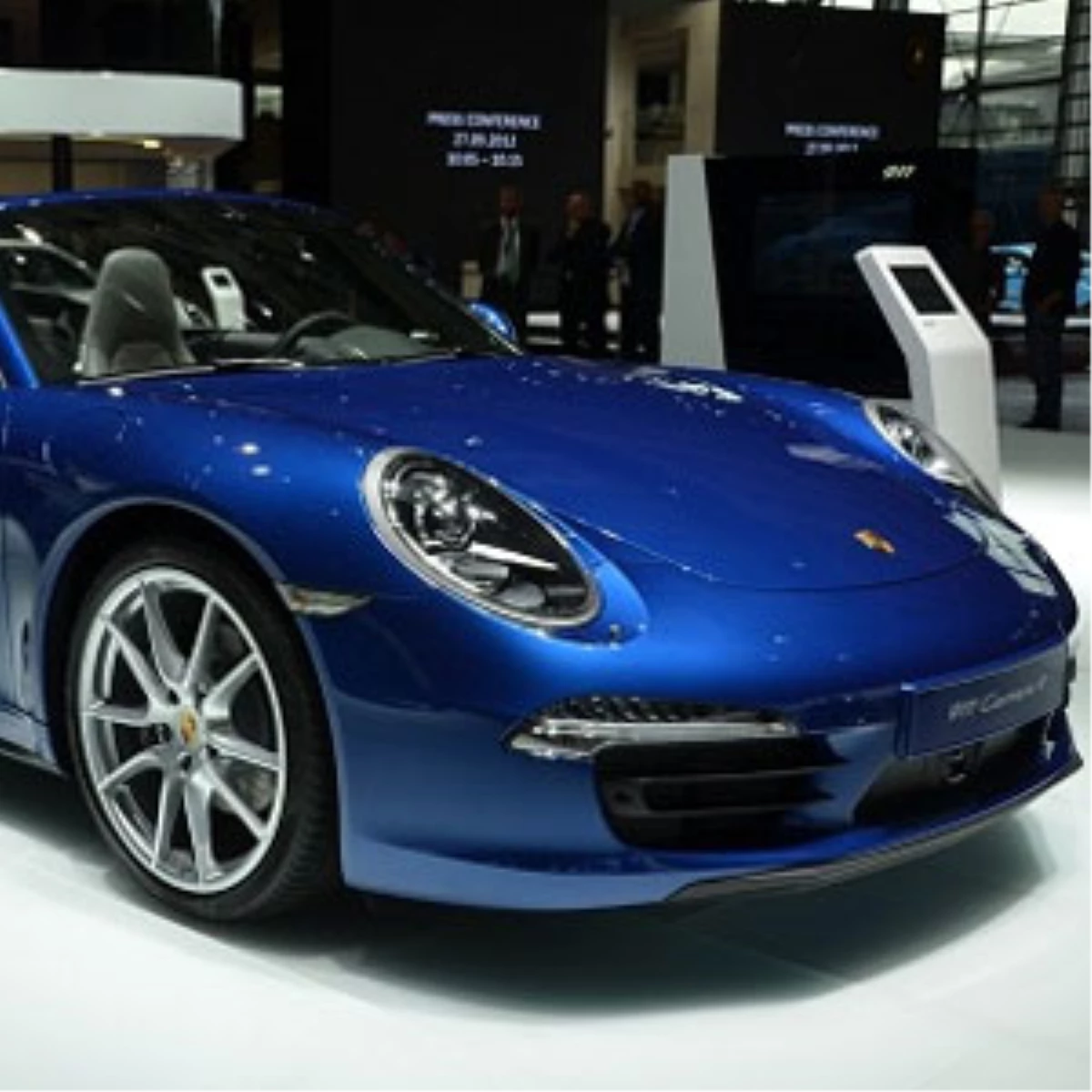 Porsche\'den Paris\'te 3 Dünya Lansmanı!