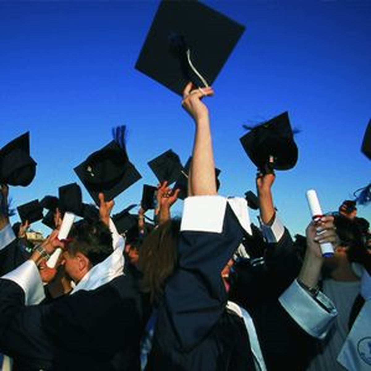 Yeni Üniversitelilere 15 Adımda Kariyer Hazırlığı