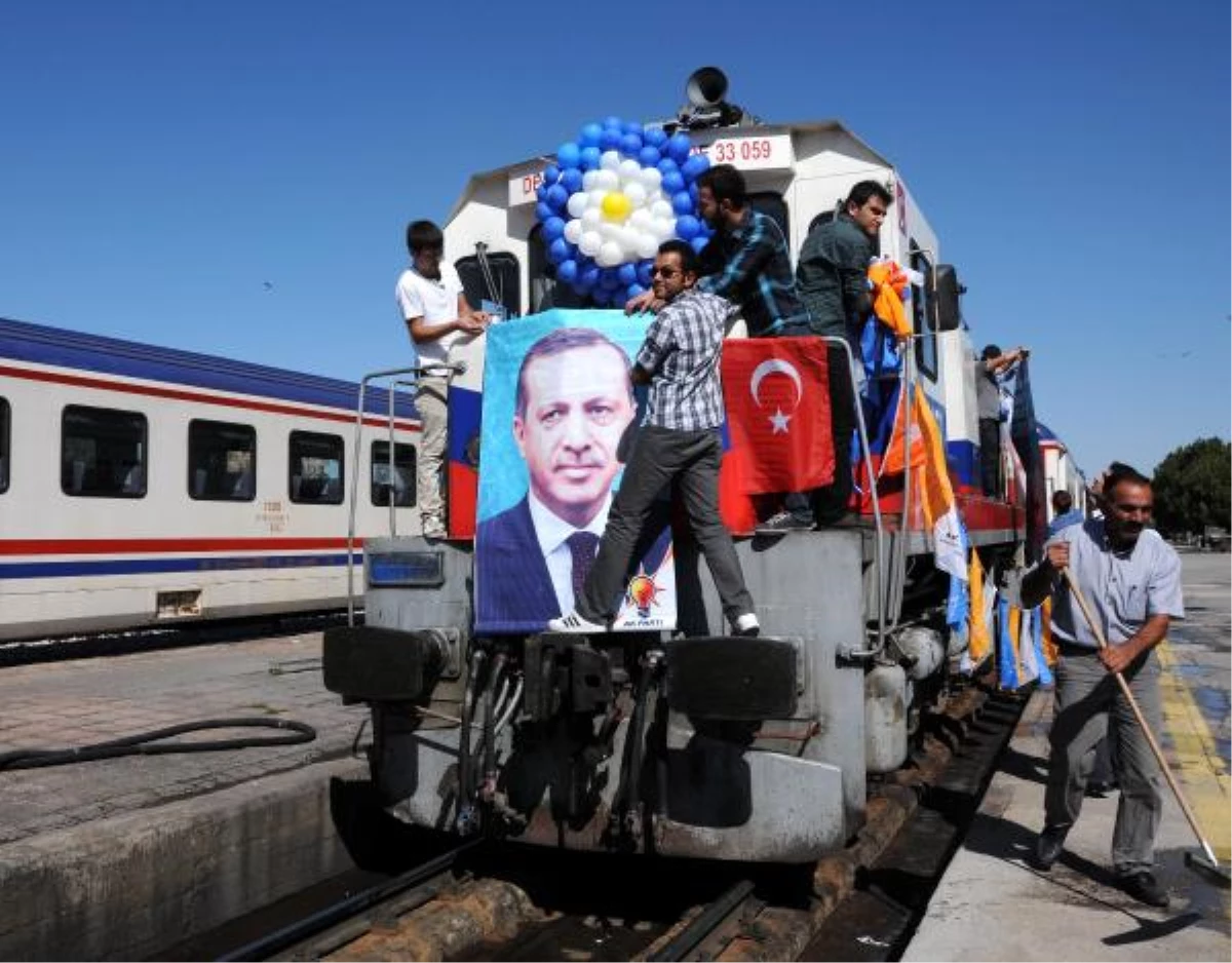 Ak Parti, Kongre İçin Kayseri\'den Ankara\'ya Tren Kaldırıyor
