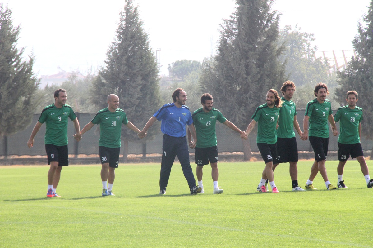 Akhisar Belediyespor, Karabük Maçı Hazırlıklarını Tamamladı