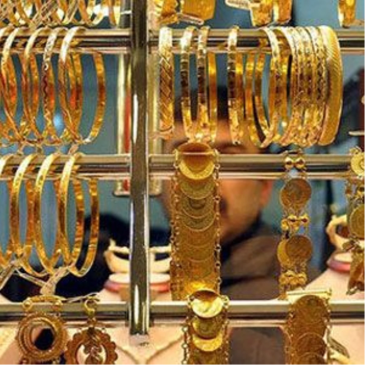 Altının Kilogramı 102 Bin 500 Liraya Yükseldi