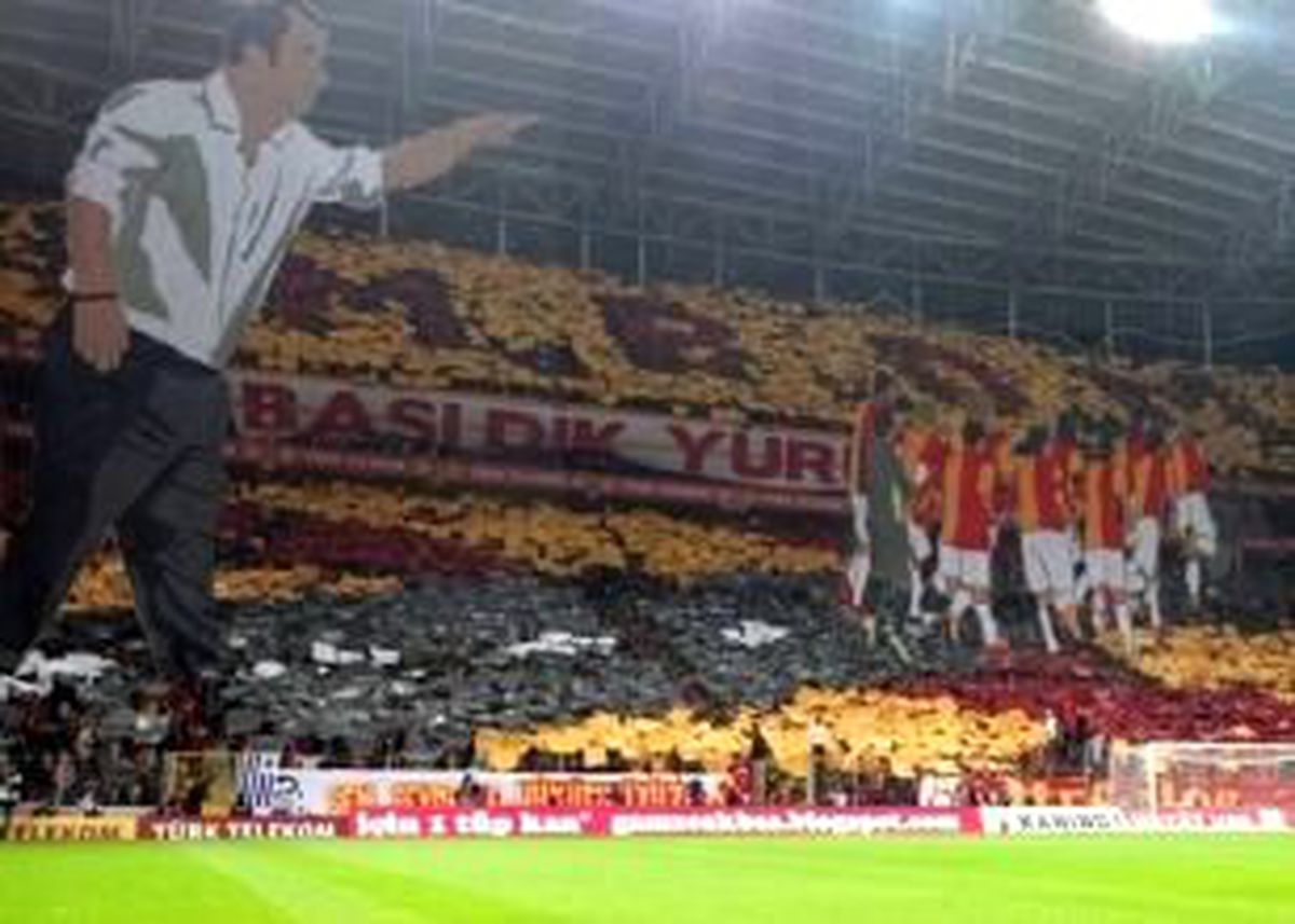 Arena\'da Yine Büyük Şov Var!