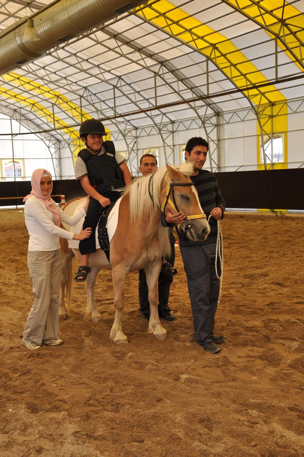 Atlı Rehabilitasyon Merkezi Kullanıma Açıldı