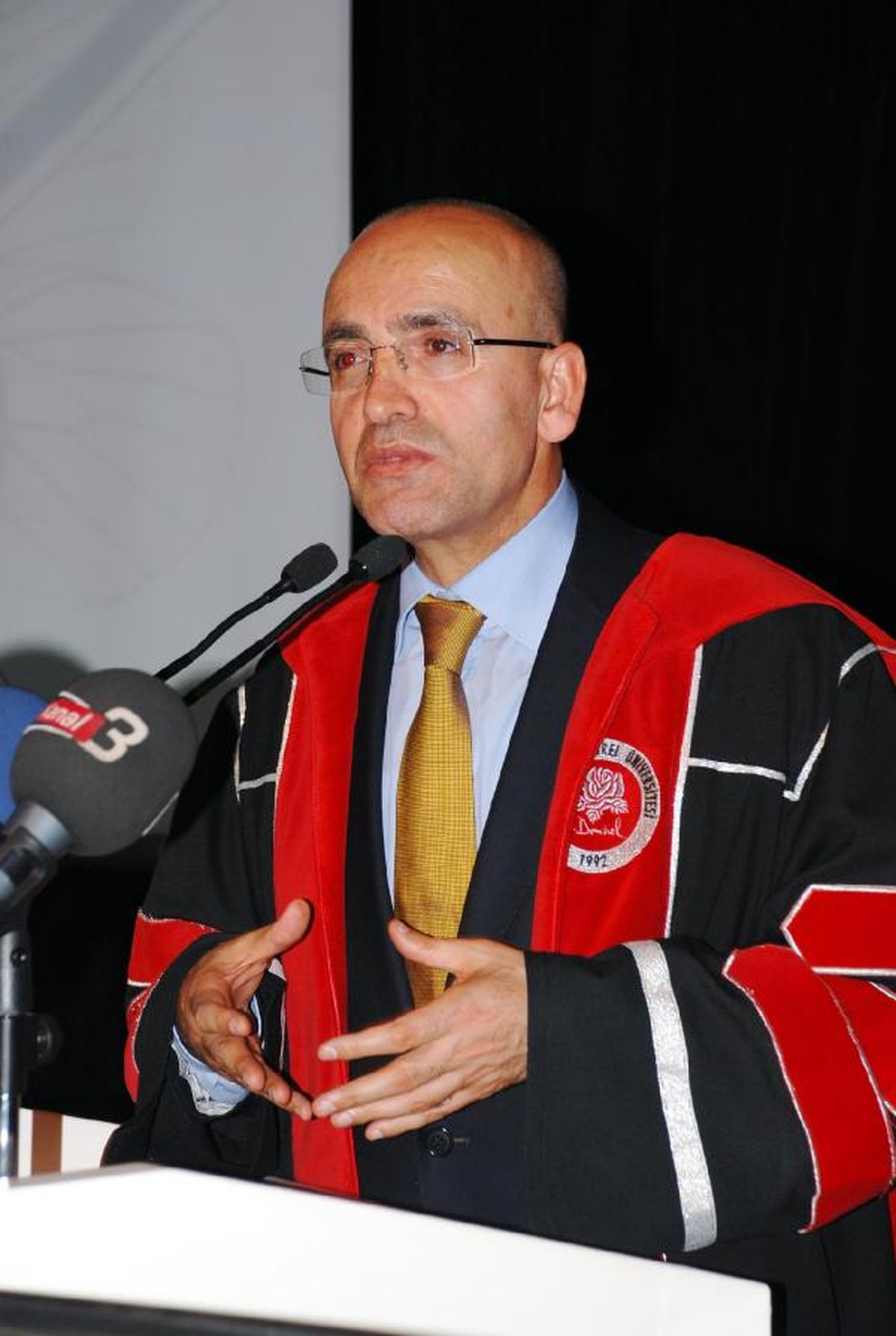 Bakan Şimşek: Türkiye Bir Başarı Hikayesidir (2)