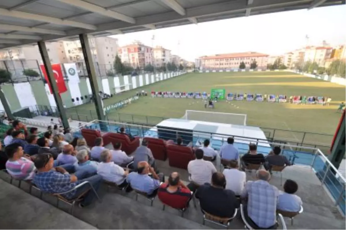 Belediyeden Amatör Kulüplere Malzeme Yardımı