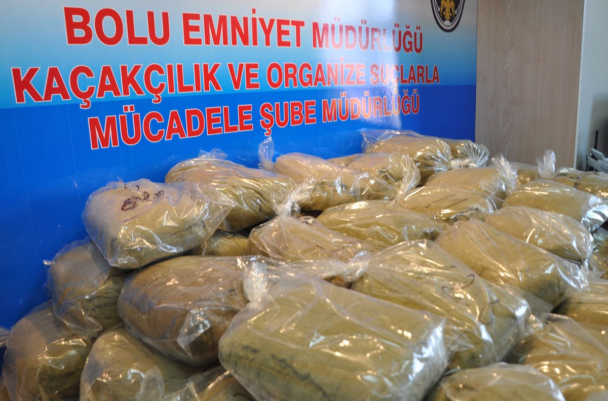 Bolu Tem Otoyolunda Esrar Operasyonu