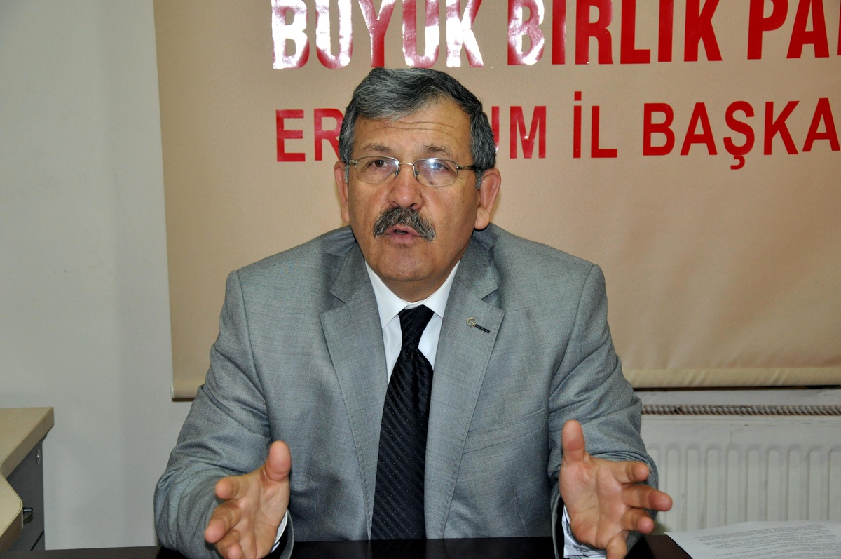 Büyük Birlik Partisi Genel Başkan Yardımcısı Selahattin Şenliler Erzurum\'da…