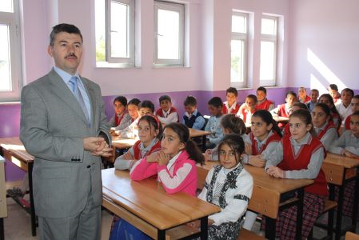 Fatih Başak Okulları Ziyaret Etti