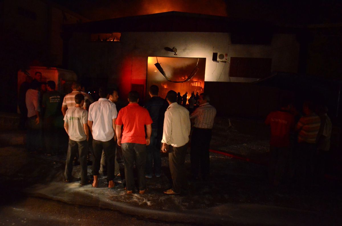 Gaziantep\'de Boya Fabrikasında Yangın