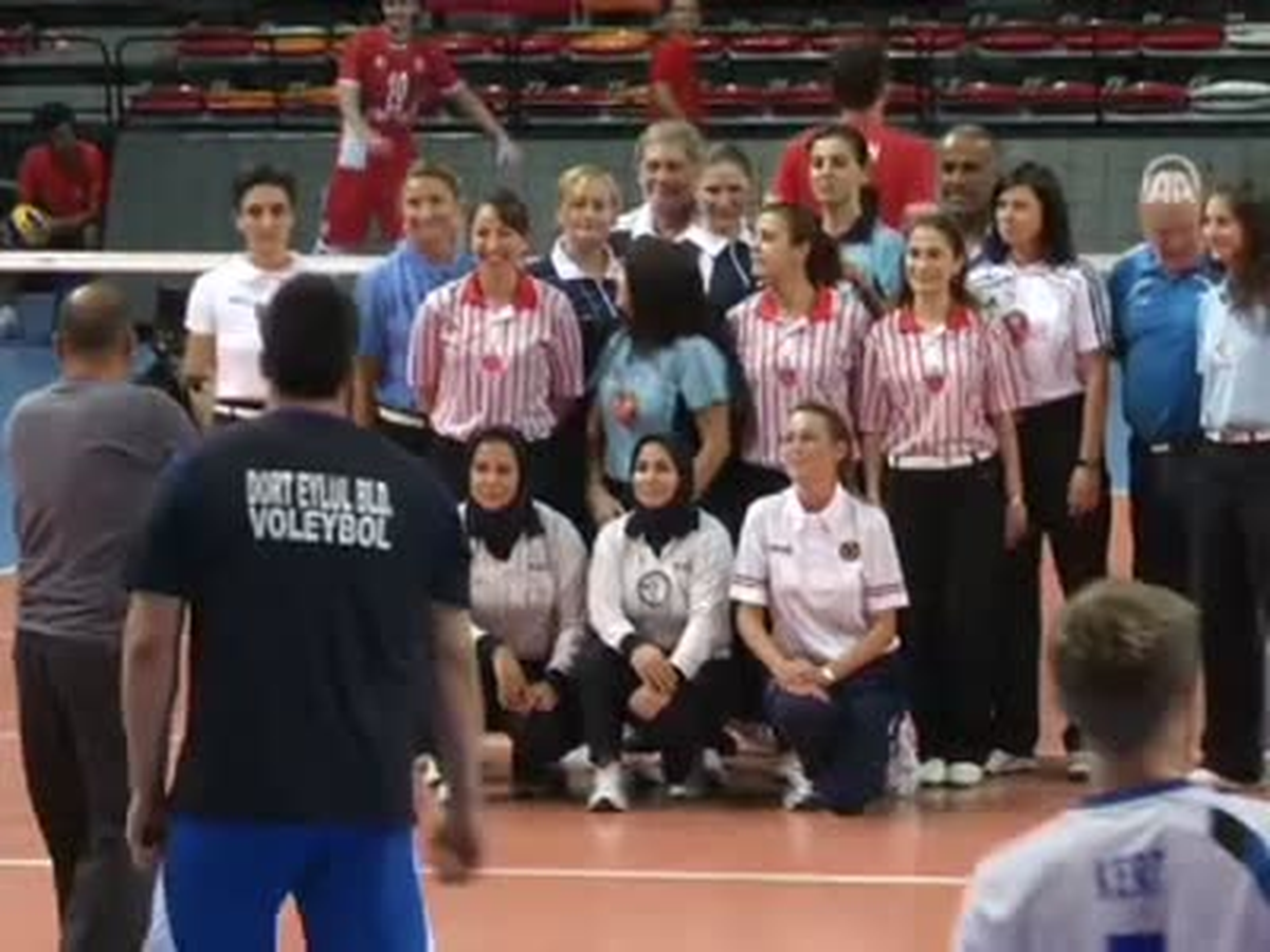 İranlı Kadınların Voleybola İlgisi