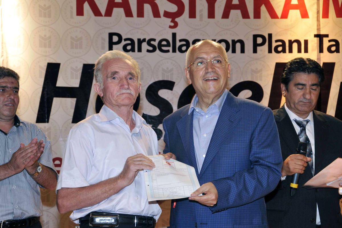 Karşıyaka\'ya Yaşar İmzası