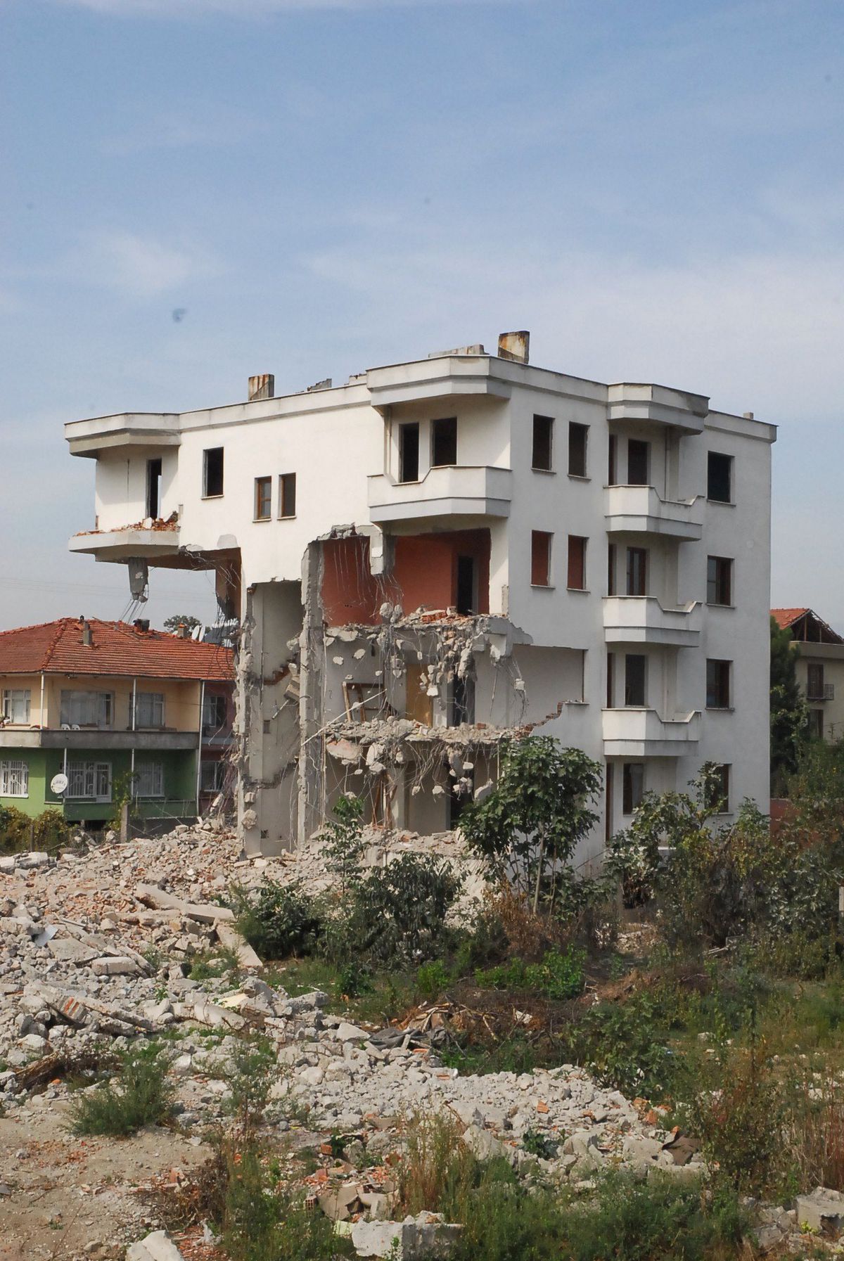 Kentsel Dönüşüm Alanındaki Son Bina Yıkıldı
