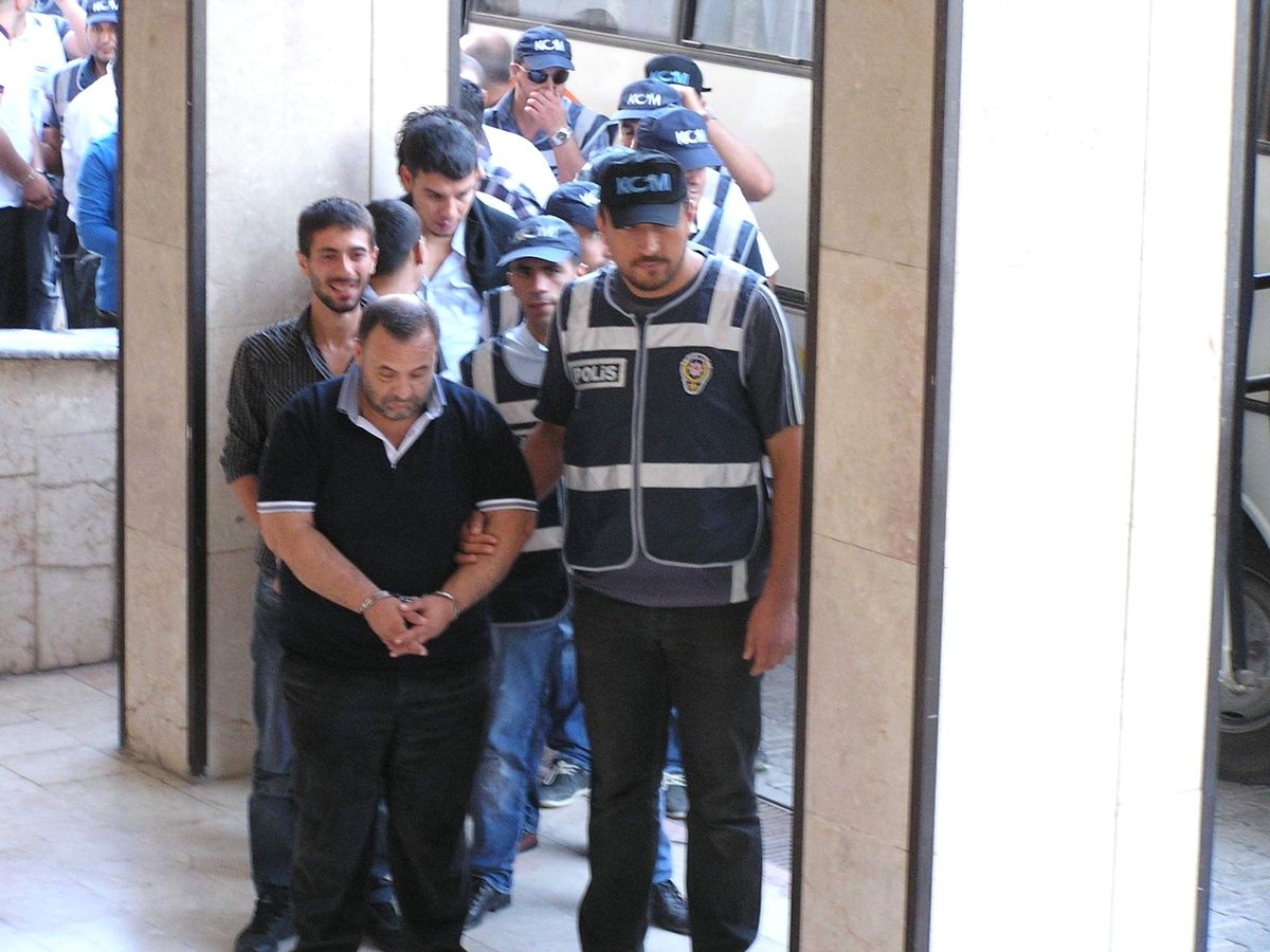 Malatya\'da Suç Örgütü Operasyonunda 23 Kişi Gözaltına Alındı