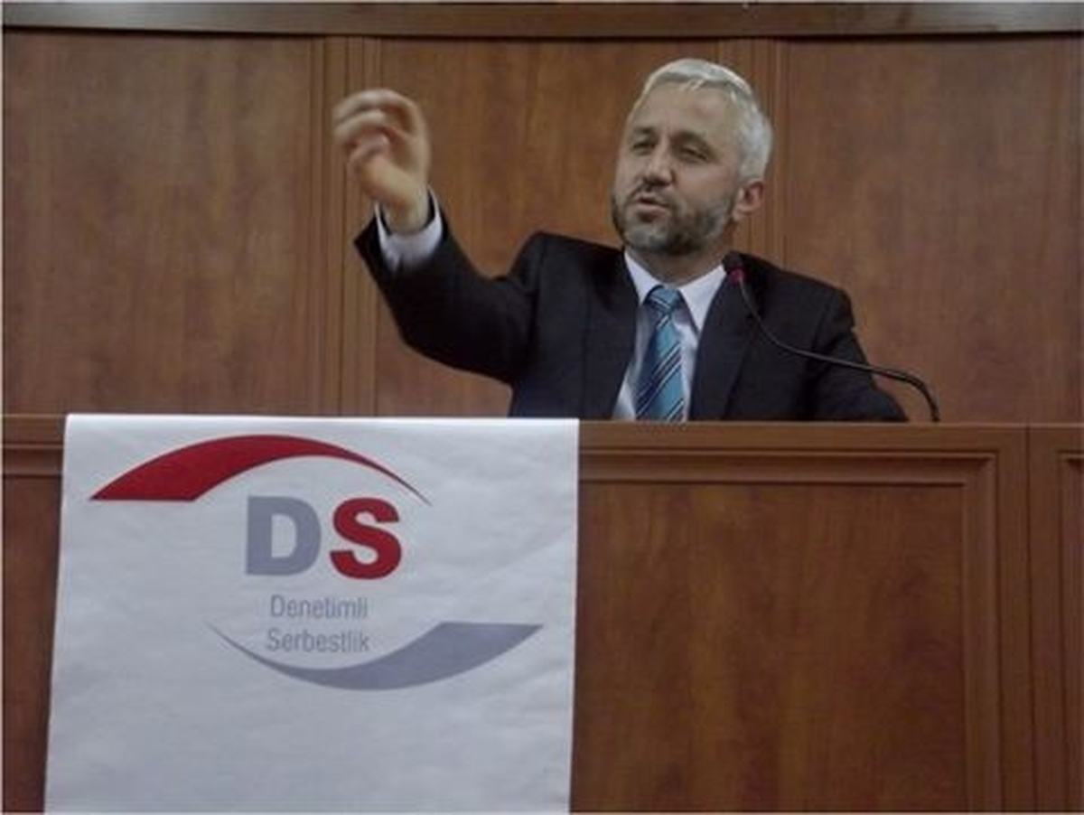 Tahliye Olan Mahkumlara Konferans